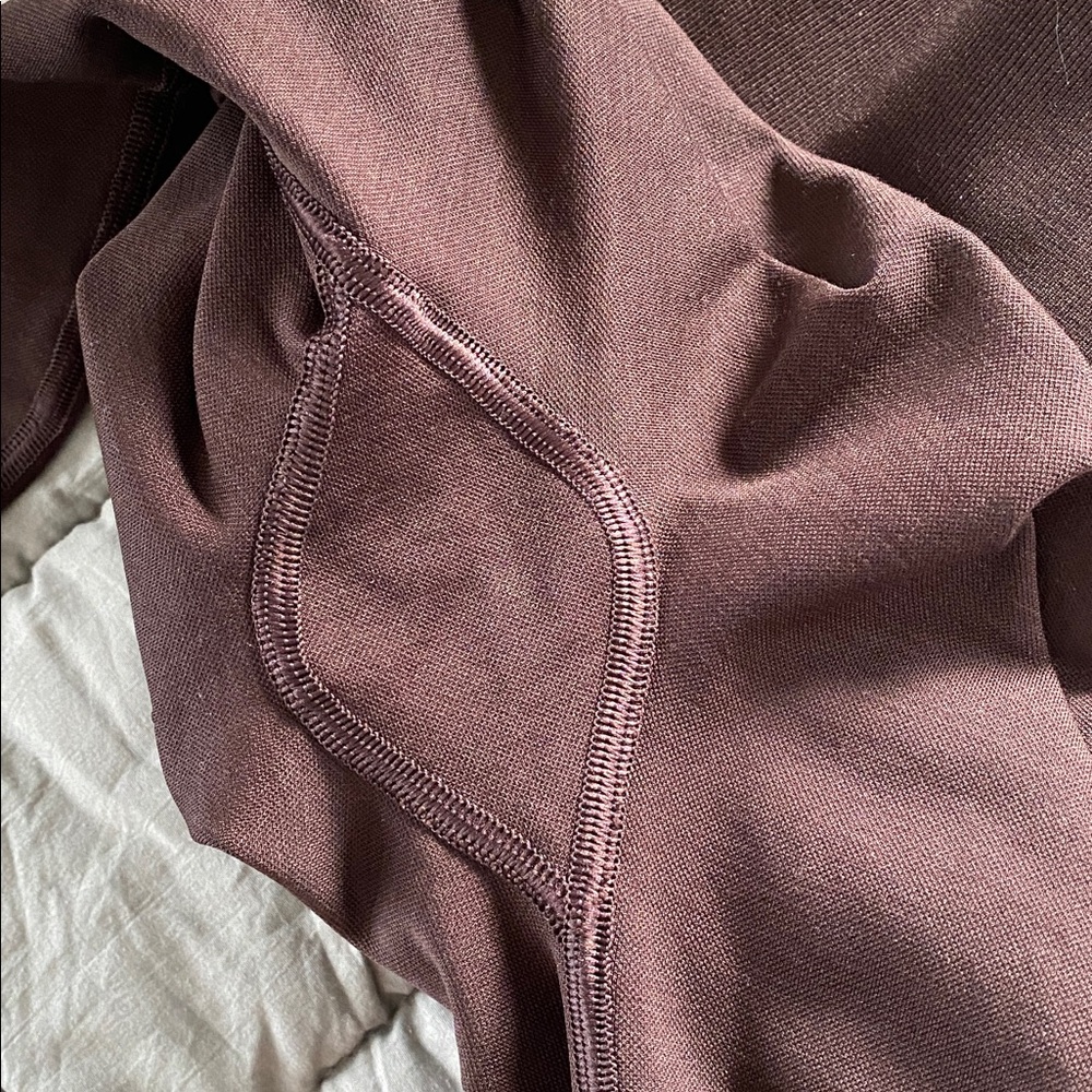 Oner Active Classic Seamless 2.0 Leggings in 70% Cocoa Marl Brown - Picture 6 of 11